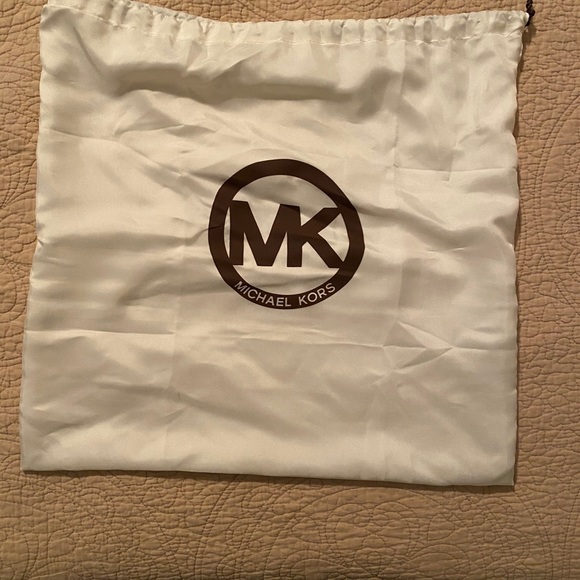 Michael Kors handbag - Picture 7 of 7